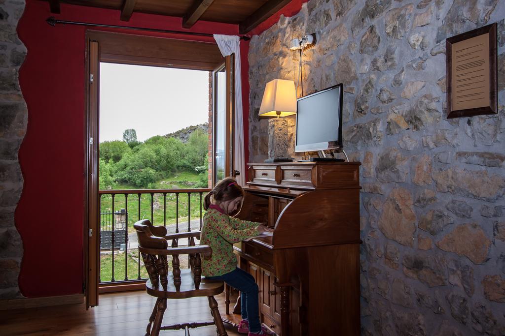 Maison d'hôtes El Conventu Del Asturcon à Lago  Extérieur photo
